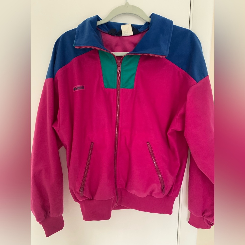 Vintage Columbia Women’s Sweatshirt